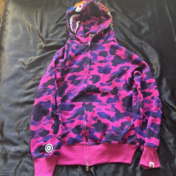 BAPE Color Camo Shark Full Zip Hoodie size medium - Picture 1 of 9